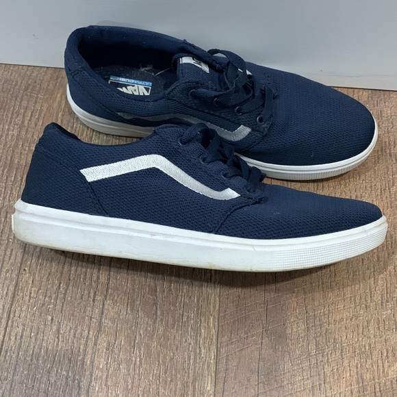 Casual vans shoes - Picture 2 of 3